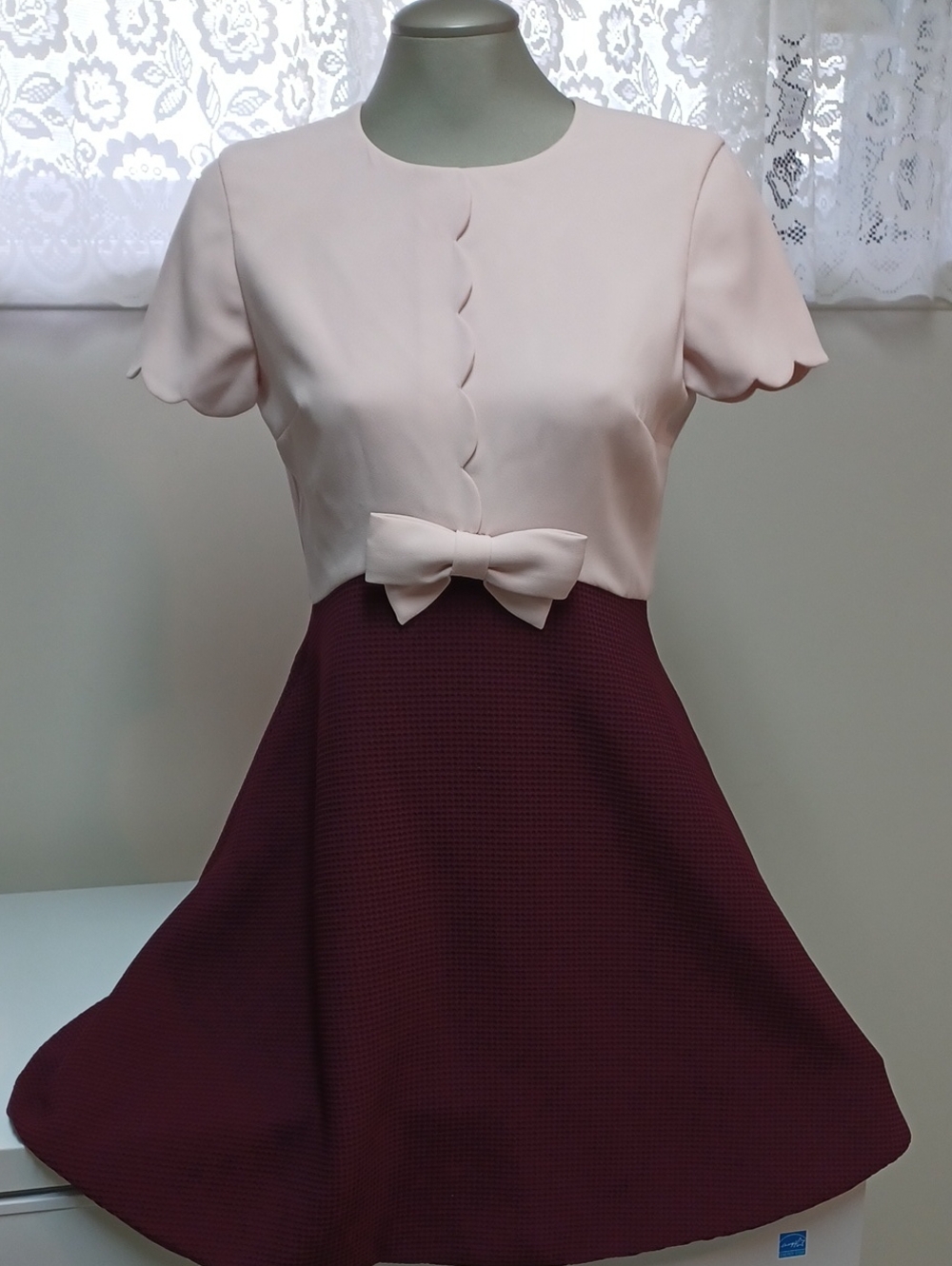 TED BAKER Two-Tone Pink and Burgundy Fit & Flare Dress with Bow